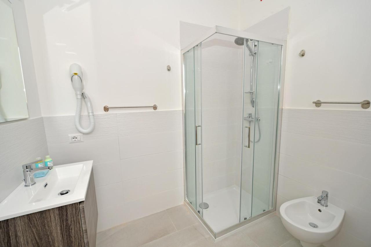 B&B Linae - Residence Альба-Адриатика Экстерьер фото