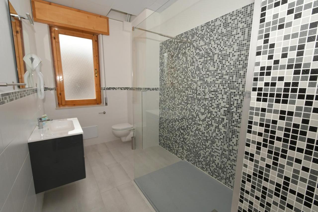 B&B Linae - Residence Альба-Адриатика Экстерьер фото