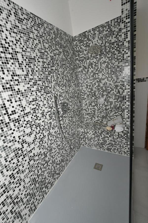 B&B Linae - Residence Альба-Адриатика Экстерьер фото